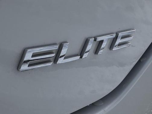 2023 Honda Pilot AWD Elite