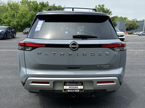 2025 Nissan Pathfinder Platinum 4WD