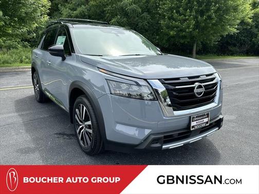 2025 Nissan Pathfinder Platinum 4WD