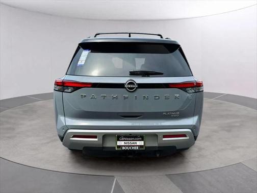 2025 Nissan Pathfinder Platinum 4WD