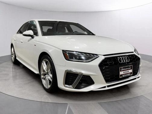 2023 Audi A4 45 S line Premium Plus