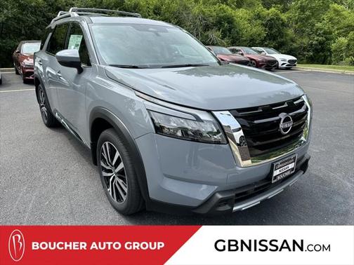 2025 Nissan Pathfinder Platinum 4WD
