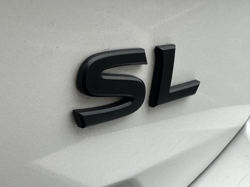 2023 Nissan Armada SL 4WD