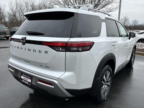2025 Nissan Pathfinder SL 4WD