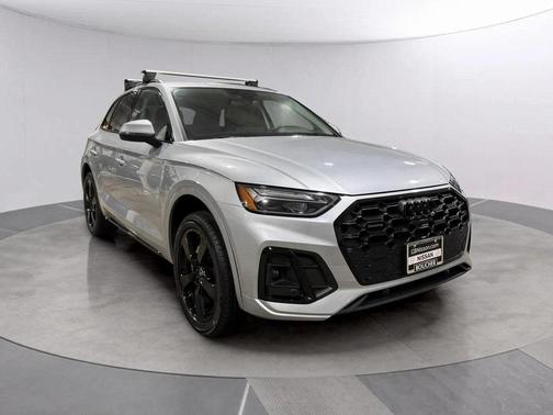 2022 Audi Q5 45 S line Premium Plus