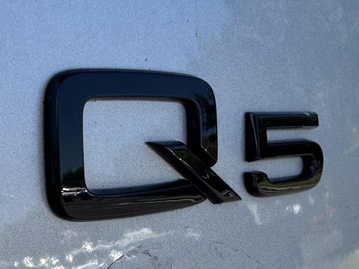 2022 Audi Q5 45 S line Premium Plus