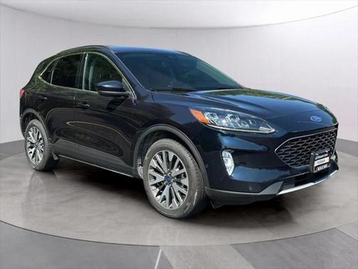 2021 Ford Escape Titanium