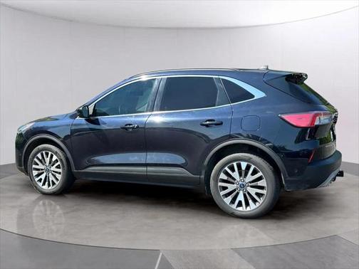2021 Ford Escape Titanium