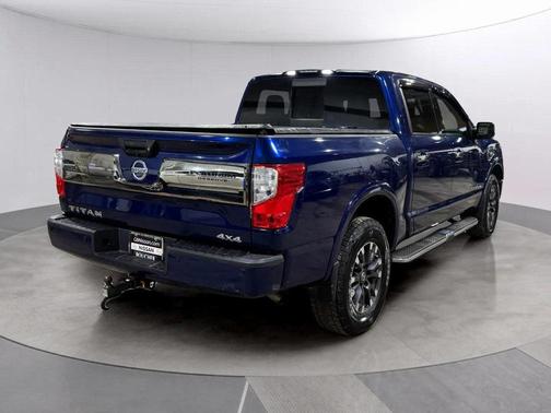 2017 Nissan Titan Platinum Reserve