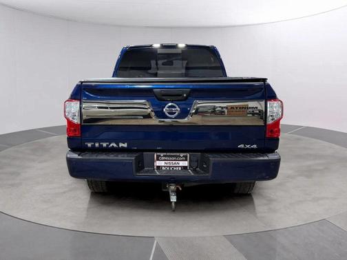 2017 Nissan Titan Platinum Reserve