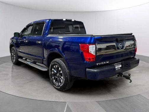 2017 Nissan Titan Platinum Reserve