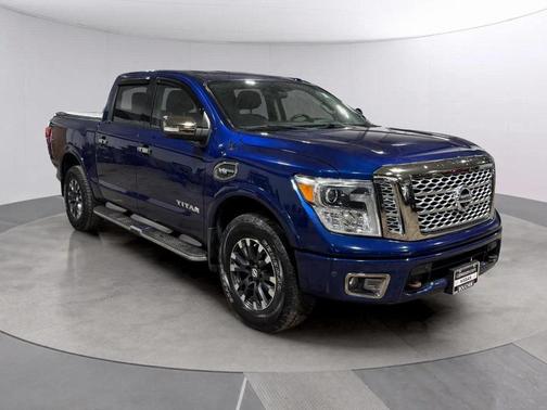 2017 Nissan Titan Platinum Reserve
