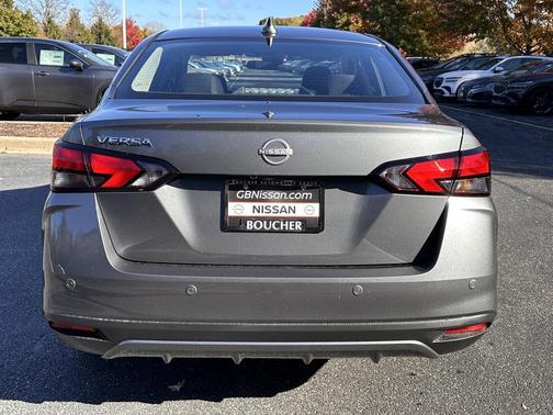 2025 Nissan Versa 1.6 SV