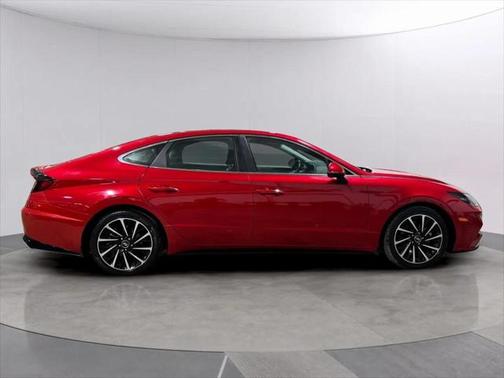 2021 Hyundai SONATA Limited