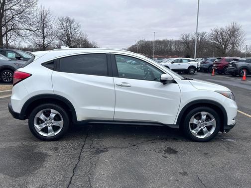 2016 Honda HR-V EX-L w/Navigation