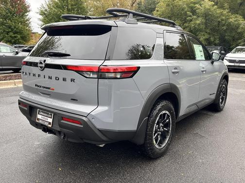 2025 Nissan Pathfinder Rock Creek 4WD