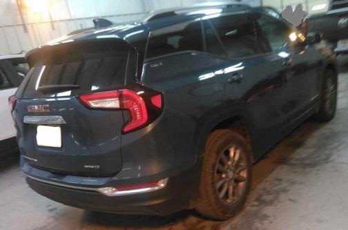 2024 GMC Terrain SLT