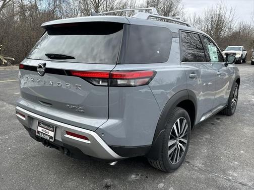 2025 Nissan Pathfinder Platinum 4WD
