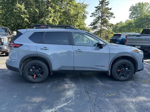 2025 Nissan Rogue Rock Creek