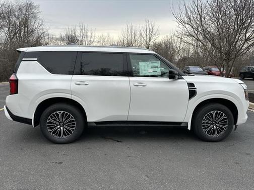 2025 Nissan Armada Platinum 4WD