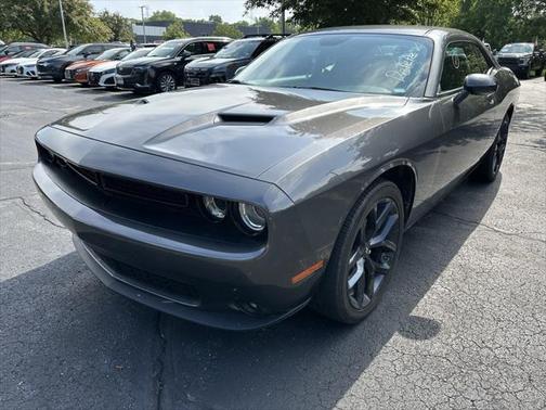 2022 Dodge Challenger SXT