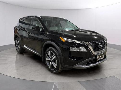 Black 2023 Nissan Rogue SL