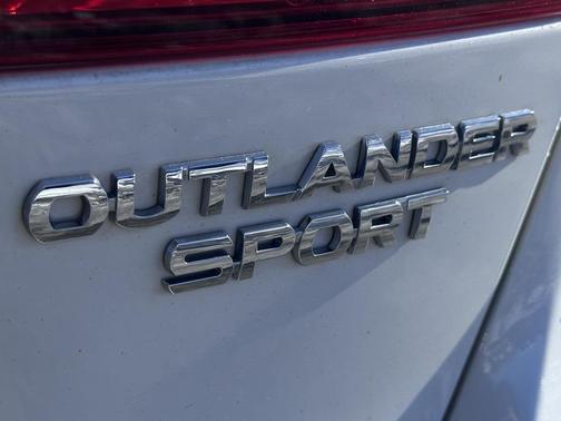 2016 Mitsubishi Outlander Sport 2.0 ES