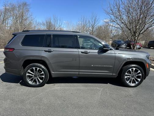 2022 Jeep Grand Cherokee L Overland