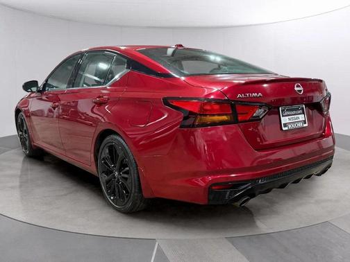 2024 Nissan Altima SR FWD