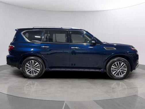 2024 Nissan Armada SL 4WD
