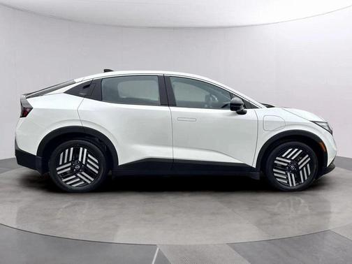 2026 Nissan Leaf SV+