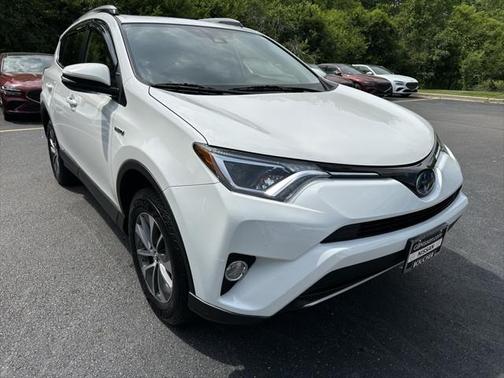 2018 Toyota RAV4 Hybrid XLE