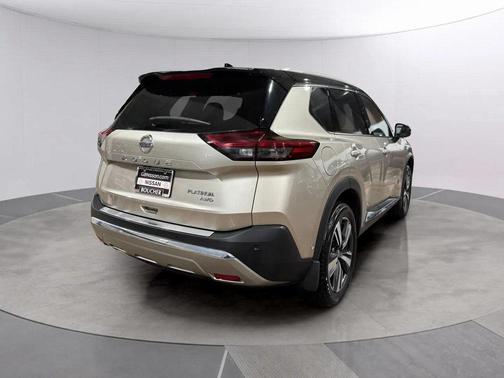 2021 Nissan Rogue Platinum