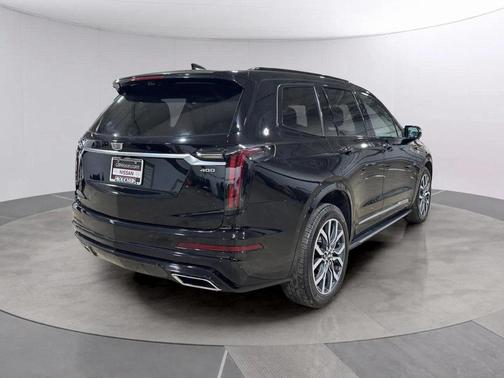 2022 Cadillac XT6 Sport AWD