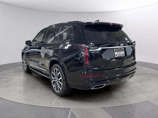 2022 Cadillac XT6 Sport AWD