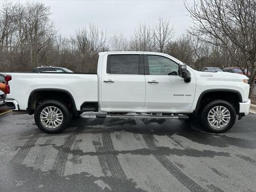 2022 Chevrolet Silverado 2500 High Country