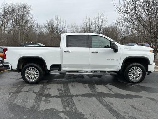 2022 Chevrolet Silverado 2500 High Country