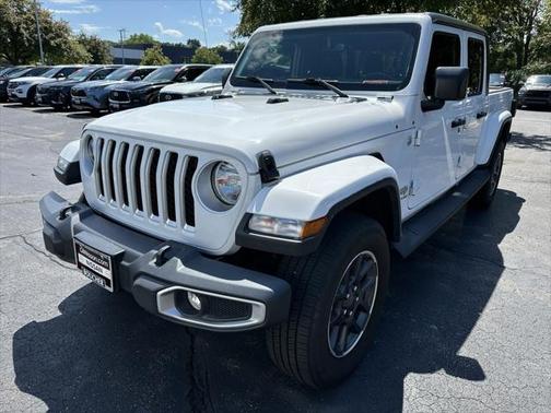 2022 Jeep Gladiator Overland