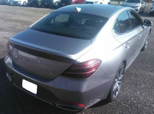 2024 Genesis G70 2.5T AWD