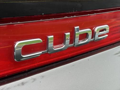 2011 Nissan Cube 1.8S