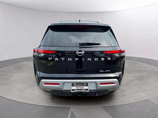 2025 Nissan Pathfinder SL 4WD