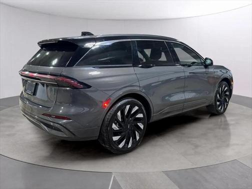 2024 Lincoln Nautilus Black Label