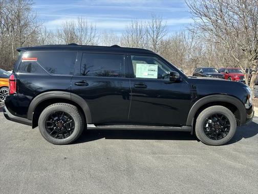 2025 Nissan Armada PRO-4X 4WD