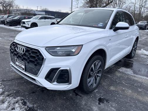 2024 Audi Q5 45 S line Premium Plus
