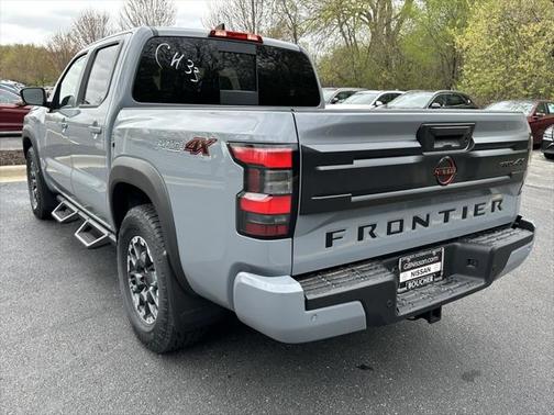 2025 Nissan Frontier PRO-4X