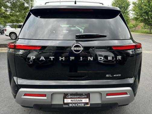 2025 Nissan Pathfinder SL 4WD
