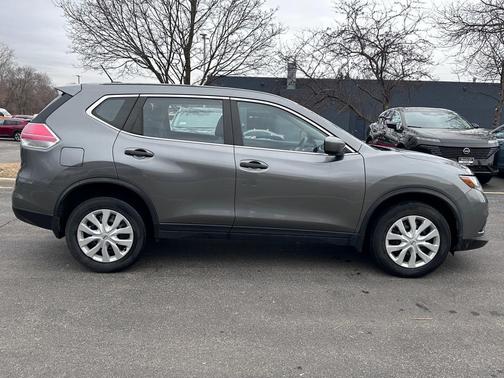 2016 Nissan Rogue S