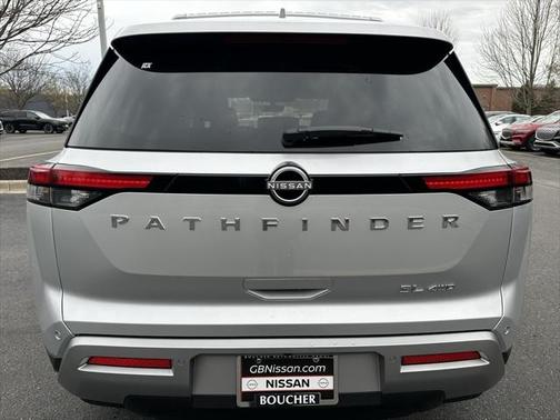 2025 Nissan Pathfinder SL 4WD
