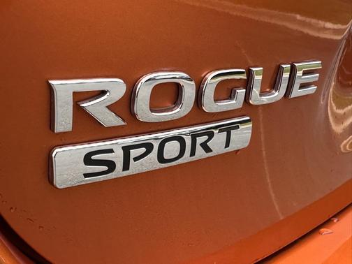 2021 Nissan Rogue Sport S