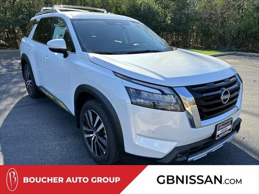 2025 Nissan Pathfinder Platinum 4WD